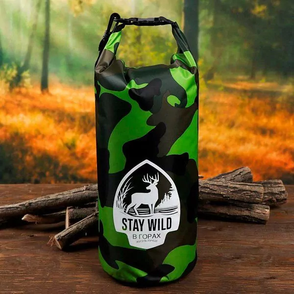 Подарки к 23 февраля Водонепроницаемая сумка «Stay wild»